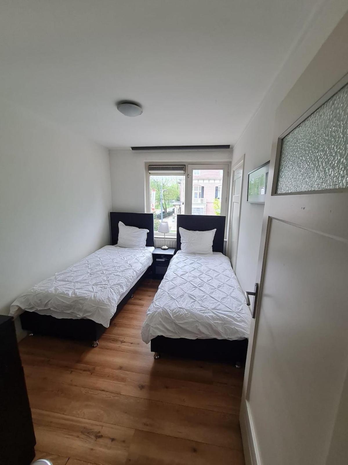 Three Bedroom Lovely Apartment Oosterbeek Exterior foto